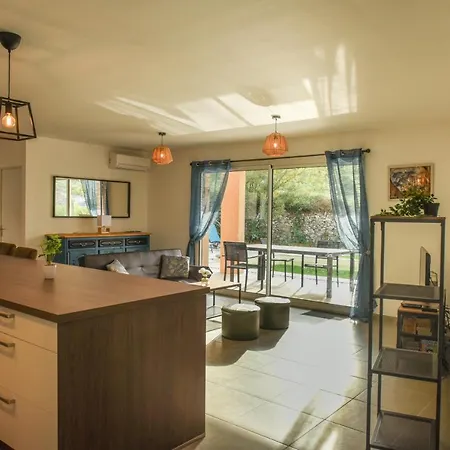 La Adoe Holiday home