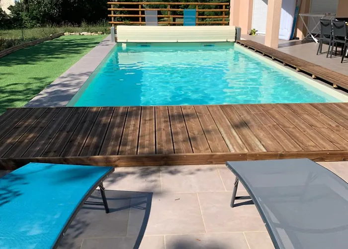 La Adoe Casa de Férias Vallon-Pont-dʼArc